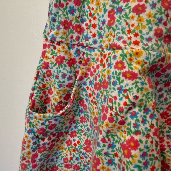 BNWT GAP kids twirl dress in floral print size 4T - Picture 2 of 4